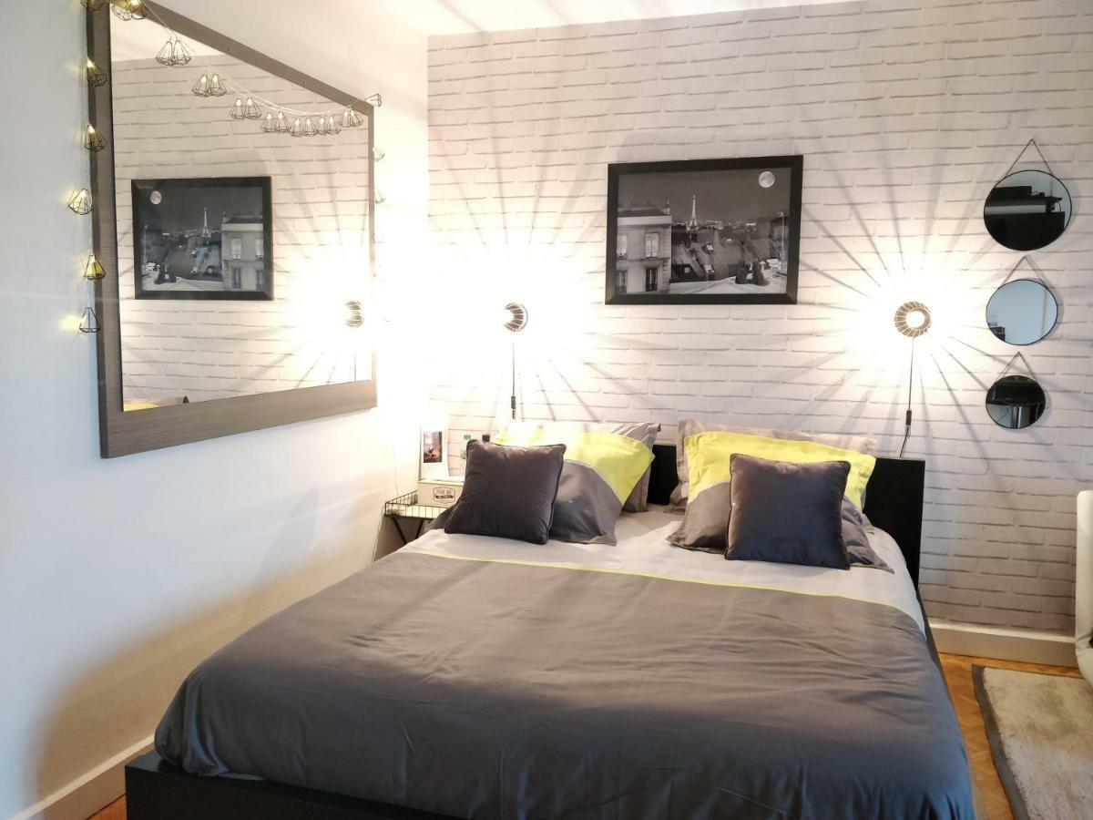 Le Parisien T1Antony-Berny By Beds4Wanderlust - 35M2 Avec Balcon - Aeroport Orly 5Miles - Train Station Rer B Orlyval 1Mile Apartment Exterior foto